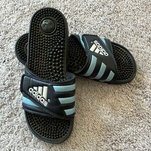 Adidas slides